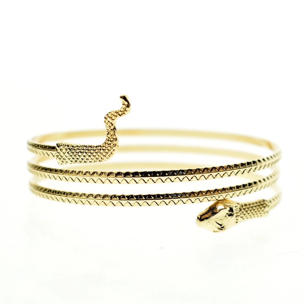 Gold Boutique Snake Expandable Wrap Bracelet NWT 💍